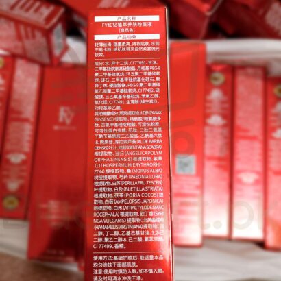 Fv Waterproof Liquid Foundation Suits All Types of Skins 100% Imported