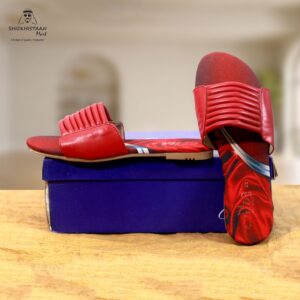 Ladies Flat Softy With Lines