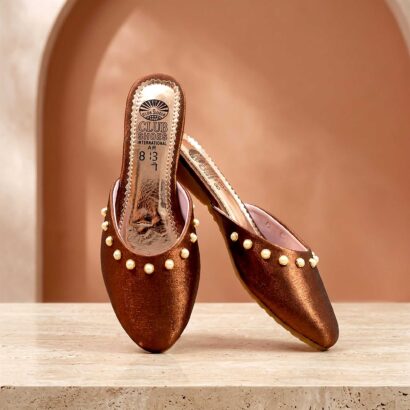 Ladies Flat Softy In Copper Color