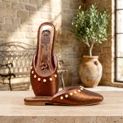 Ladies Flat Softy In Copper Color